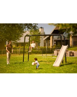 Plataforma + escorrega para a BERG PlayBase