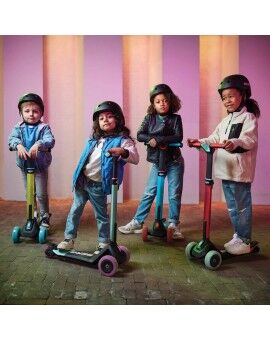 Scooter BERG Nexo Dobrável Lights com plataforma magnética